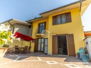 Appartamento in vendita di 306 m² in Via Don A. Seghezzi, 8