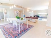 Appartamento in vendita di 310 m² in Via A. Sciesa, 38