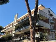 Appartamento in vendita di 310 m² in Via Alberto Litta...