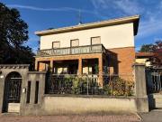 Appartamento in vendita di 310 m² in Via Fratelli...