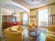 Appartamento in vendita di 315 m² in Corso Magenta