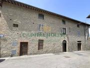 Appartamento in vendita di 320 m² in Via Cepparelli