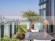 Appartamento in vendita di 325 m² in Via Amerigo...