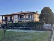 Appartamento in vendita di 327 m² in Via Carvisi