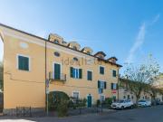 Appartamento in vendita di 330 m² in Via Carolina Spanna, 29