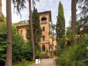 Appartamento in vendita di 330 m² in Via Michele Mercati