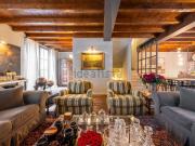 Appartamento in vendita di 331 m² in Via Carlo D&apos...