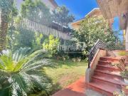 Appartamento in vendita di 335 m² in Via di Sotto