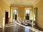 Appartamento in vendita di 348 m² in Via Tommaso Grossi, 39