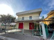 Appartamento in vendita di 350 m² in Viale Ionio