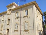 Appartamento in vendita di 350 m² in Viale San Francesco, 42