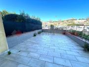 Appartamento in vendita di 360 m² in Via Maria Politi...