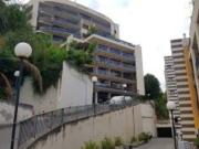 Appartamento in vendita di 378 m² in Via Pietro Castelli