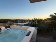 Appartamento in vendita di 400 m² in Via Cassia