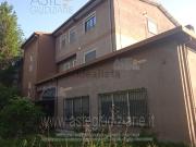 Appartamento in vendita di 407 m² in Via Cavour