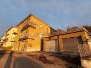 Appartamento in vendita di 420 m² in Via Renzo Pezzani, 10