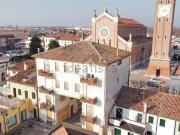 Appartamento in vendita di 420 m² in Via Roma, 120