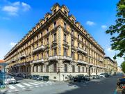 Appartamento in vendita di 449 m² in Corso Giacomo...