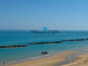 Appartamento in vendita di 450 m² in Viale Nettuno, 555