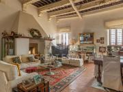 Appartamento in vendita di 475 m² in Via Guido Rossa