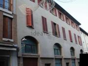 Appartamento in vendita di 480 m² in Via delle Torri, 33