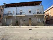 Appartamento in vendita di 550 m² in Via Lecce, 166