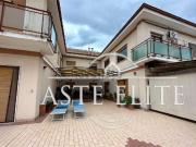 Appartamento in vendita di 553 m²