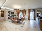 Appartamento in vendita di 580 m² in Via Pinerolo, 74