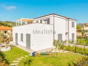 Appartamento in vendita di 60 m² in Via Diano Castello, 58