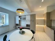 Appartamento in vendita di 65 m² in Via Comi, 10