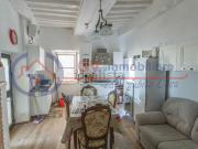 Appartamento in vendita di 65 m² in Vicolo dell&apos Arco