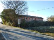 Appartamento in vendita di 700 m² in Via Paludi, 26