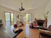 Appartamento in vendita di 70 m² in Frazione Lusiana, 19