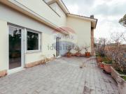 Appartamento in vendita di 73 m² in Via Lucio Cassio, 13