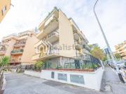 Appartamento in vendita di 74 m² in Via della Farnesina, 181