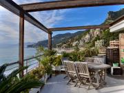 Appartamento in vendita di 75 m² in Via Aurelia