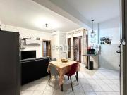 Appartamento in vendita di 75 m² in Via Borghesiana, 400