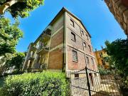 Appartamento in vendita di 75 m² in Via Cacciatori delle...