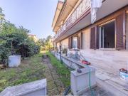 Appartamento in vendita di 75 m² in Via Casilina