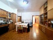 Appartamento in vendita di 75 m² in Via Città di Prato