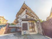 Appartamento in vendita di 75 m² in Via Gasperina, 138