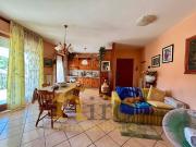 Appartamento in vendita di 75 m² in Via San Padre Pio da...