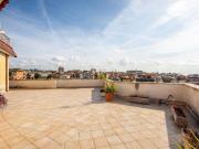 Appartamento in vendita di 76 m² in Via Ugo Foscolo