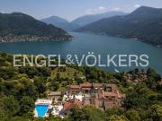 Appartamento in vendita di 77 m² in Via Casamora, 2