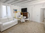 Appartamento in vendita di 79 m² in Calle del Forno, 1108