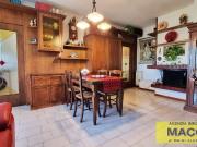Appartamento in vendita di 79 m² in Via Vittorio...