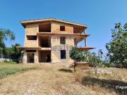 Appartamento in vendita di 800 m² in Via Slovacchia