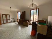 Appartamento in vendita di 80 m² in Via C. Monzani