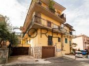 Appartamento in vendita di 80 m² in Via delle Lucarie