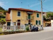 Appartamento in vendita di 80 m² in Via M. Genlis, 11